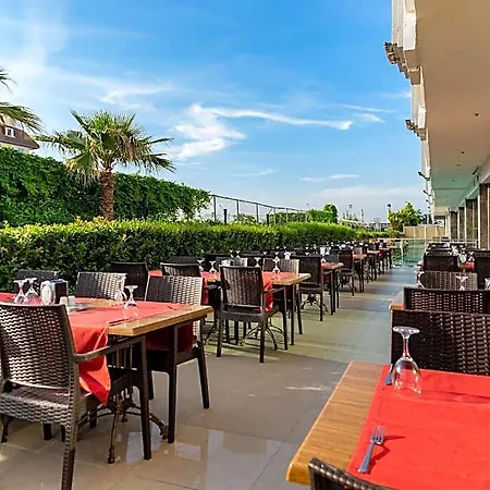 Armas Life Belek فندق