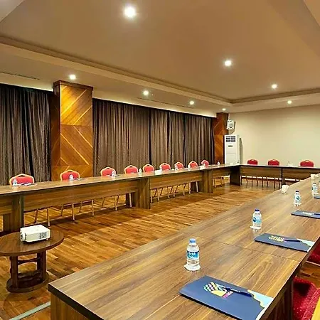 Armas Life Belek 5*