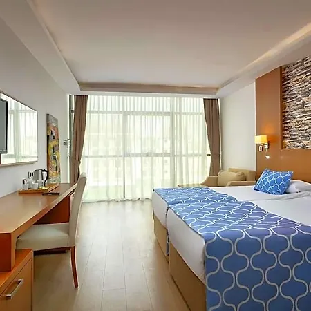 Armas Life Belek