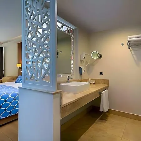Armas Life Belek 5* Serik